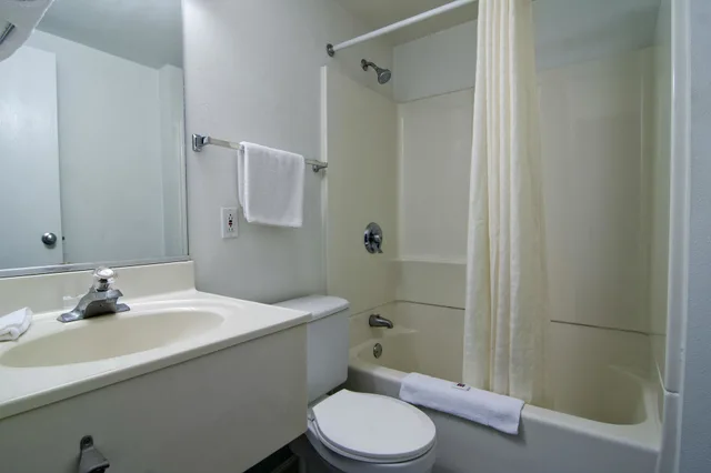 جناح بسرير كوين، Motel6 Lakeville, MN - South - Lakeville 5/5