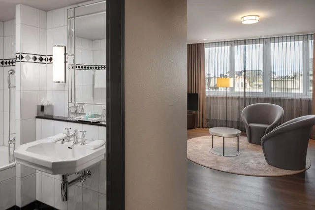 غرفة عائلية بسرير كوين مع أريكة، Hotel Victoria 3/3