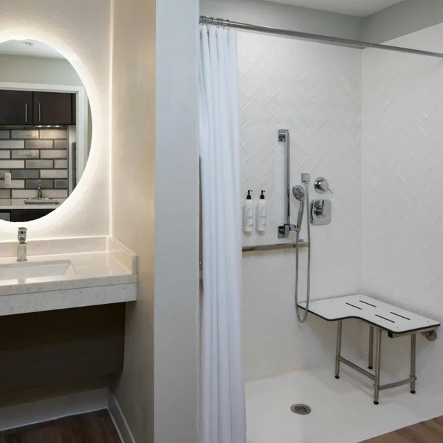 جناح بسرير كوين، Towneplace Suites By Marriott Foley At Owa 6/7