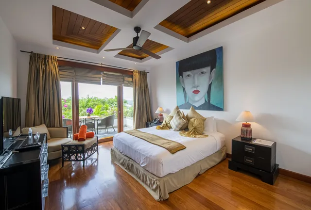 غرفة بسريرين منفصلين وسريرين كينج بـ8 غرف نوم بمسبح خاص، VILLA BAAN PHU PRANA 1/10