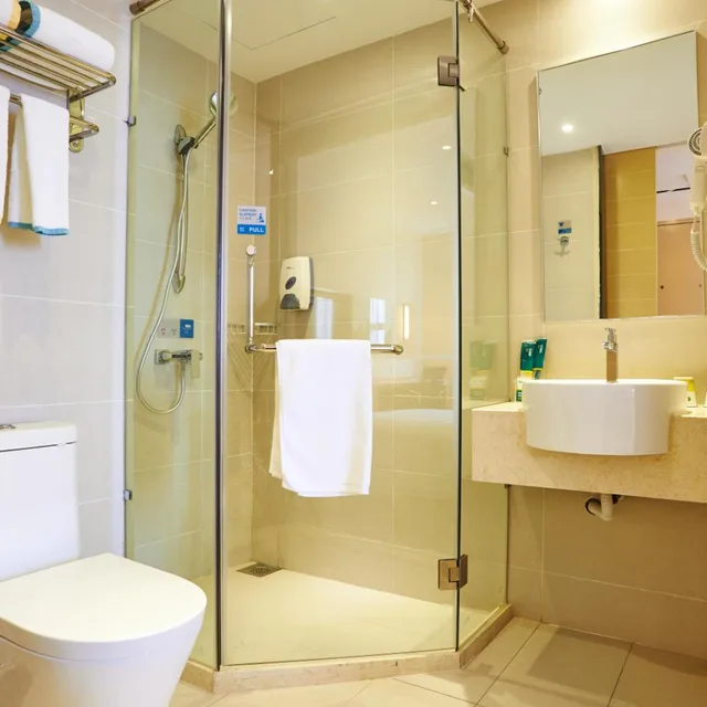 Standard, King Bed, No Window، City Comfort Hotel Bukit Bintang, Kuala Lumpur 4/4