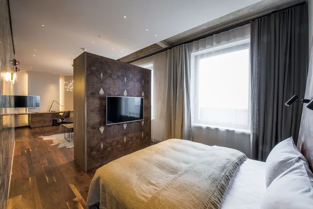 جناح جونيور بسرير كينج، Hotel Warszawa 3/10