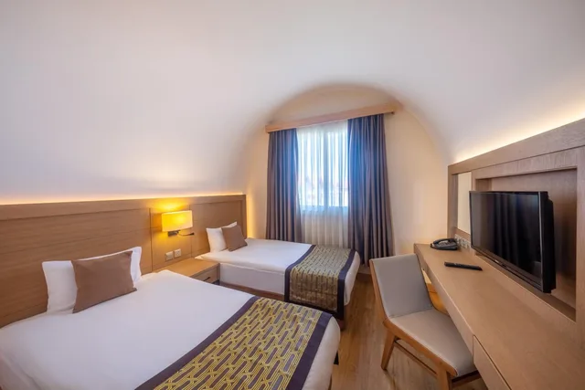 فيلا سوبيريور، Salamis Bay Conti Resort and Casino 2/10