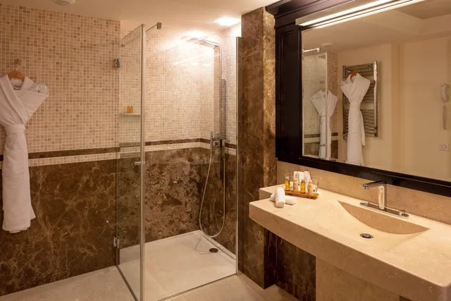 جناح جونيور بإطلالة على البحر بشرفة، Hotel Don Cesar 4/5