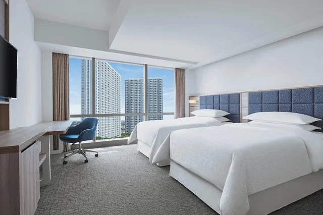 غرفة بسريرين منفصلين، Four Points by Sheraton Surabaya Pakuwon Indah 1/5