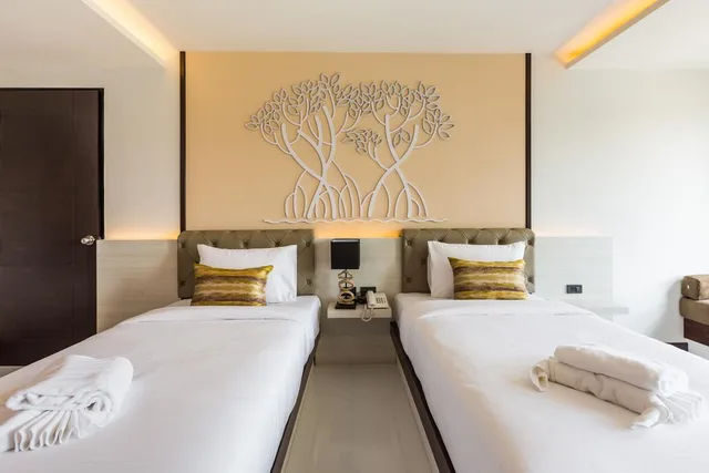 غرفة ديلوكس بسريرين منفصلين بإطلالة على المسبح، River Front Krabi Hotel 2/3