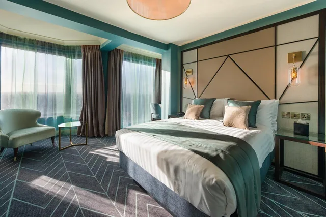 Comfy, Standard, Double Bed، Seven Hotel 4/6