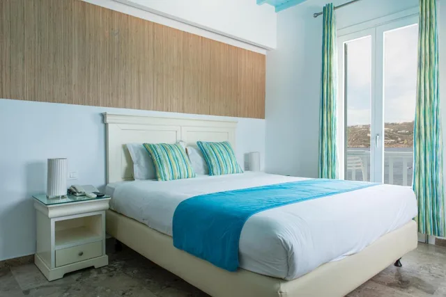 Plus, Double or Twin Bed، Poseidon 2/6
