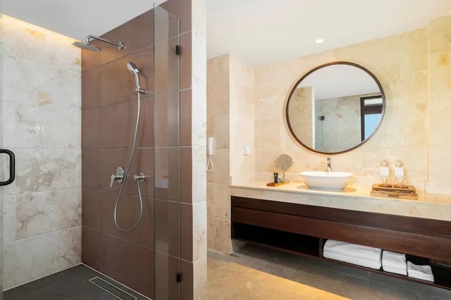 Village, Junior Suite, Family, 1 Queen and 1 Single Bed، Ashva Swiss-Belresort 7/8