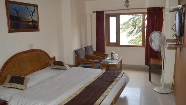 غرفة ديلوكس بسرير مزدوج، Hotel Kahkashan 2/6