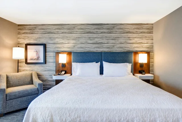 غرفة بسرير كينج لذوي الإعاقة، Hampton Inn Moab 1/1
