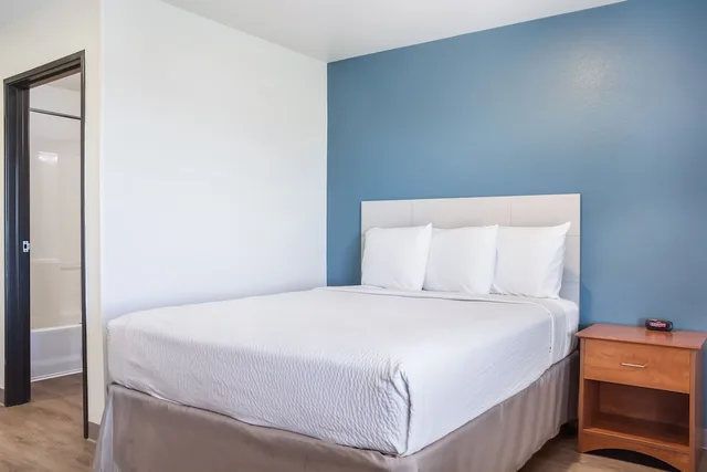 جناح بسرير كوين لذوي الإعاقة، WoodSpring Suites McKinney 1/2