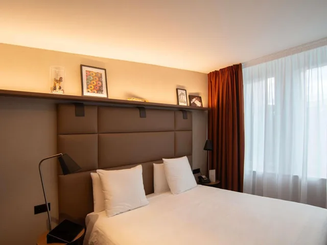جناح جونيور بسرير كينج مع أريكة، Mercure Fribourg Centre Remparts 1/7