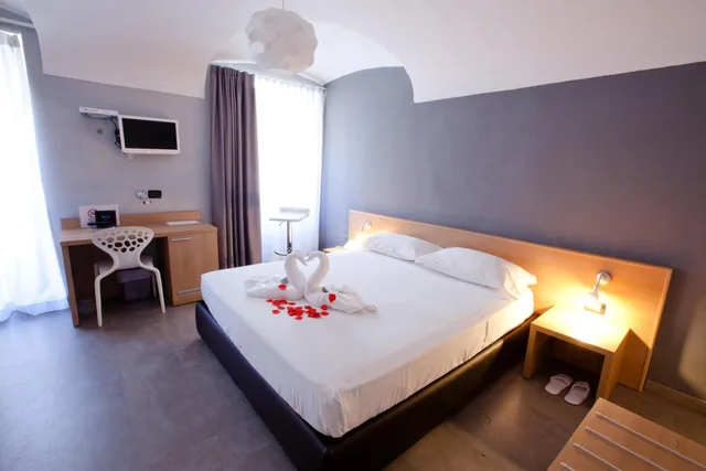 غرفة بسرير مزدوج أو سريرين منفصلين، Adalesia Hotel Coffee 1/1