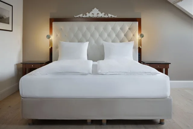 غرفة سوبيريور بسرير كينج بإطلالة على الحديقة، Arabella Jagdhof Resort am Fuschlsee, a Tribute Portfolio Hotel 2/9