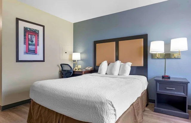استوديو بسرير كوين لذوي الإعاقة، Extended Stay America Select Suites - Chicago - Hanover Park 2/3