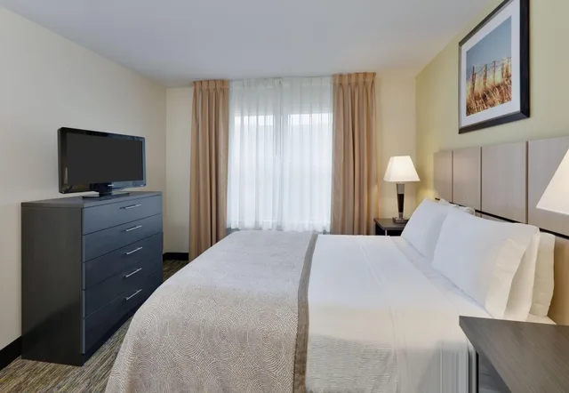 جناح بغرفتي نوم، Candlewood Suites Dallas Market Cntr-Love Field 2/3