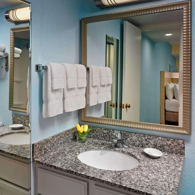 2 Bedrooms, Loft, Suite, 1 King and 2 Double Beds، Sonesta Es Suites St Louis Chesterfield 8/9