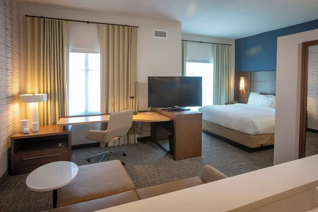 استوديو بسرير كينج مع أريكة لذوي الإعاقة، Residence Inn By Marriott Pensacola Airport/Medical Center 1/6