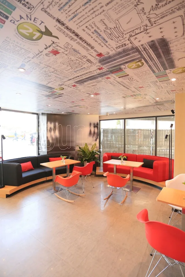 Ibis Xuzhou East Huaihai Road Hotel، Yunlong 7/41
