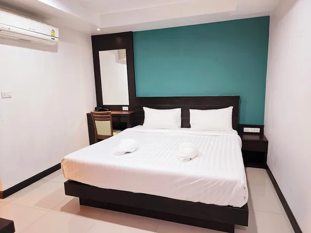 غرفة قياسية بسرير كوين، La Casa Patong 5/10