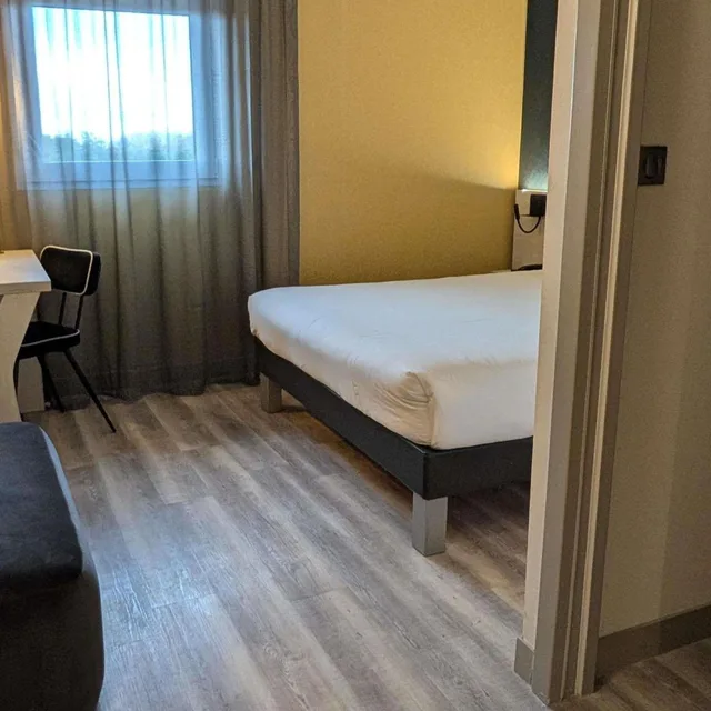 غرفة عائلية بأسرّة بطابقين، Ibis Styles Contres Cheverny 2/6
