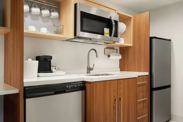 جناح استوديو بسرير كينج لذوي الإعاقة، Home2 Suites By Hilton Woodbridge Potomac Mills 3/3