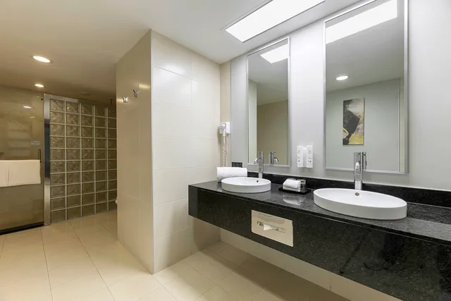 غرفة تنفيذية عائلية، Riu Plaza Guadalajara 5/5