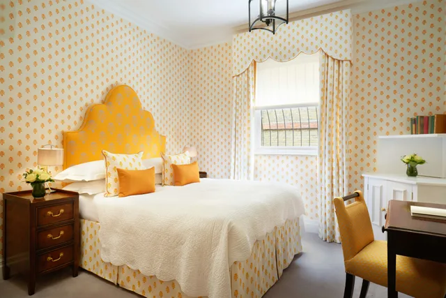 Cozy, Double Bed, The Pelham London- Starhotels Collezione 2/3