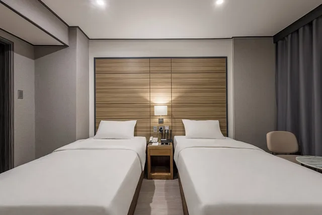(AIR) Superior Twin، Insadong Crown Hotel 8/10