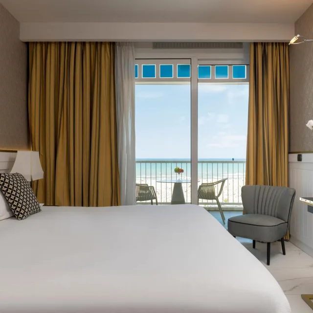 غرفة بسرير مزدوج أو سريرين منفصلين بإطلالة على البحر، Savoia Hotel Rimini 6/9