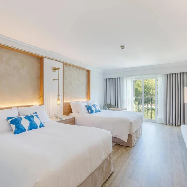 غرفة قياسية خارجية بسريرين منفصلين بإطلالة، Hotel Denia La Sella Golf Resort And Spa Formerly Denia Marriott La Sella Golf Resort 1/8