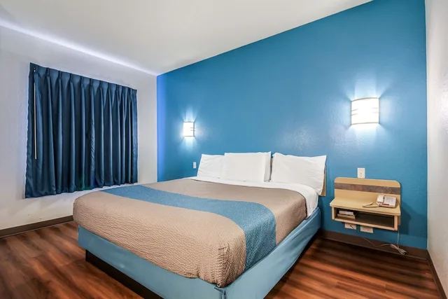 جناح ديلوكس بسرير كينج، Motel6 New Braunfels, TX 4/10