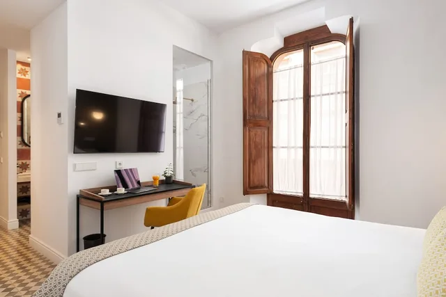 Superior, Double Bed, Hotel Can Quetglas 6/10