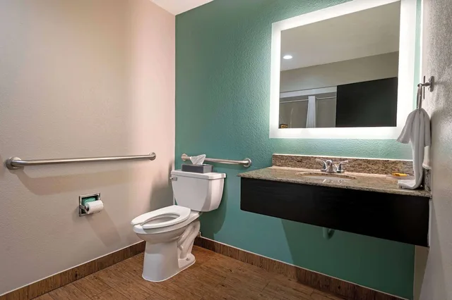 غرفة قياسية بسريرين كوين لذوي الإعاقة، Best Western Plus Greenwood/Indy South Inn 3/4