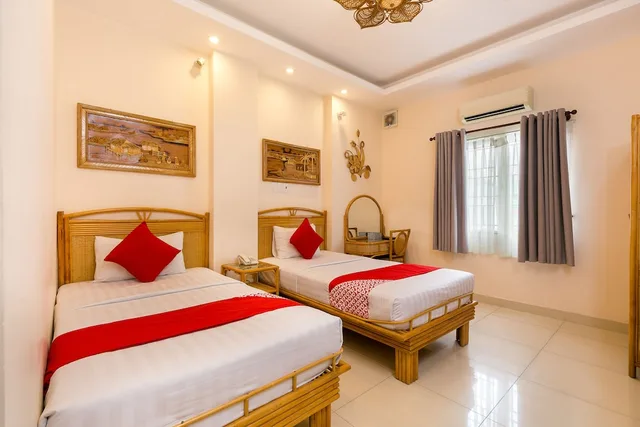 Comfort, Twin Beds, Calmette Hotel 1/3