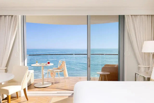 Room, Queen Bed, Ocean Front, Accessible، Surf and Sand Hotel 5/7
