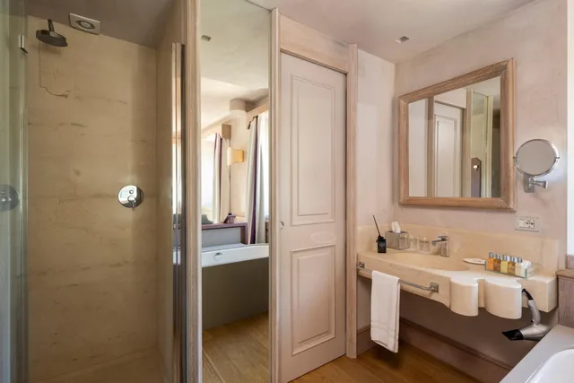 Prestige, Double Bed, Garden View, Villa Lattanzi 7/9