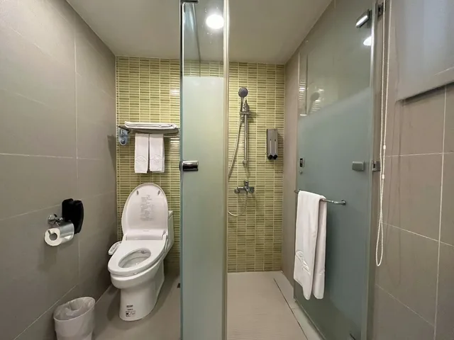 غرفة قياسية بسريرين منفصلين، FULLON HOTEL KAOHSIUNG 3/3