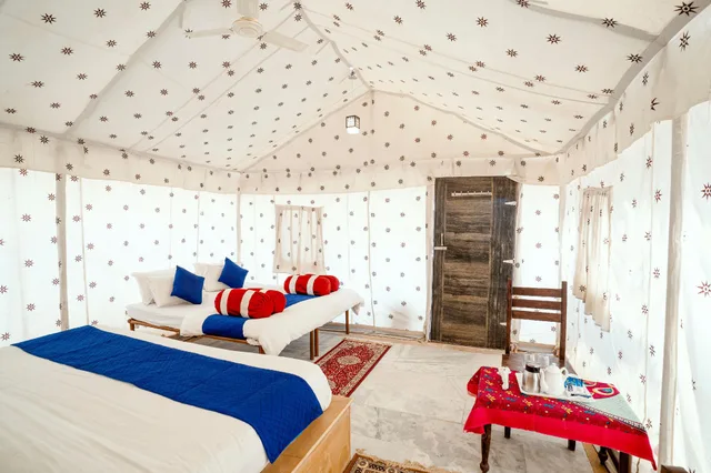 خيمة فاخرة، Dynasty Desert Camp 1/1