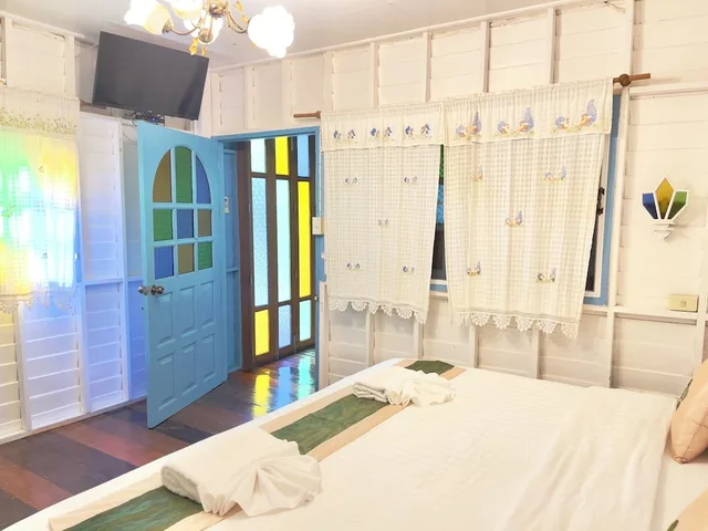 Deluxe, Cabin, Queen Bed, Baan Imm Sook Resort 4/9