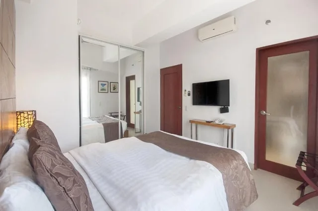 Aloha, Suite, Queen Bed, Sofa، Aloha Boracay Hotel 4/10