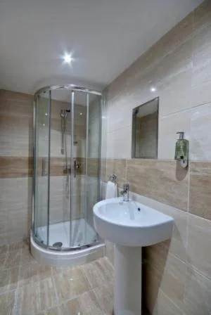 Room, Triple, No Window، Printworks Hotel 7/7