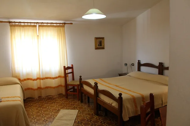 غرفة كلاسيكية ثلاثية بسرير مزدوج مع أريكة، Hotel Piccada 2/4