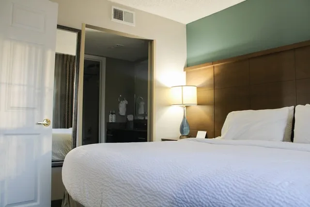 جناح بسرير كينج بغرفة نوم واحدة بمطبخ، STAYBRIDGE SUITES DENVER TECH CENTER 1/5