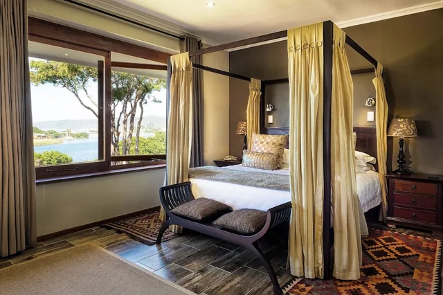 Luxury, King Bed, Lagoon View، Wilderness Manor 1/2