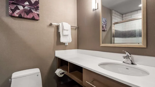 غرفة بسريرين كوين، Best Western Plus Coalinga Inn 8/10