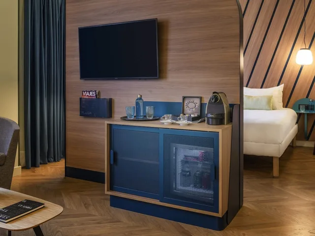 Lounge, Superior, Double Bed, Sofa، Ibis Styles Madrid City Las Ventas 5/8