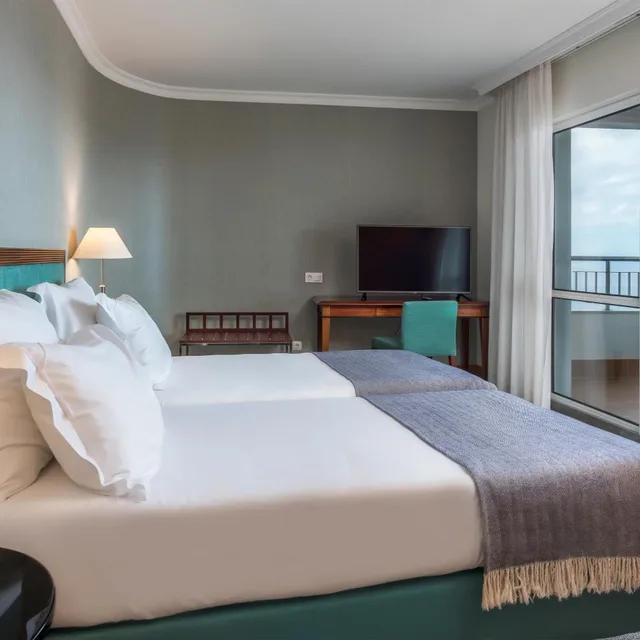 جناح بإطلالة على البحر مع سرير إضافي، Pestana Grand Premium Ocean Resort 3/9