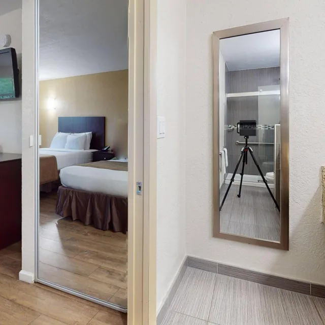 Room, 2 Queen Beds, Parking Lot View، Rodeway Inn and Suites Fort Lauderdale Airport and Cruise Port 7/10
